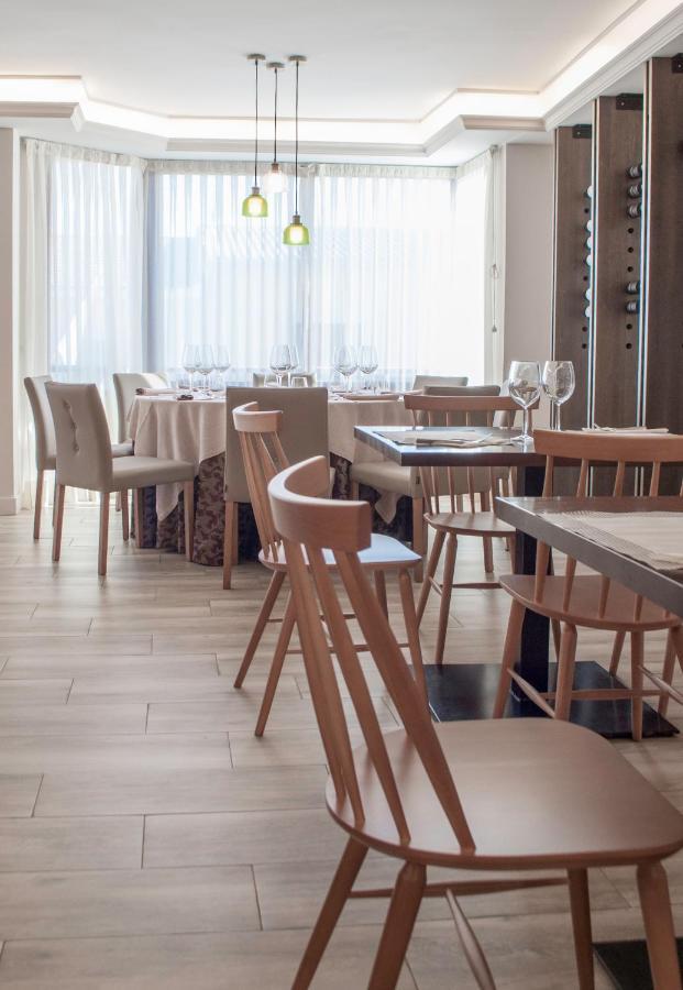Hostal Concepcion La Mata  エクステリア 写真
